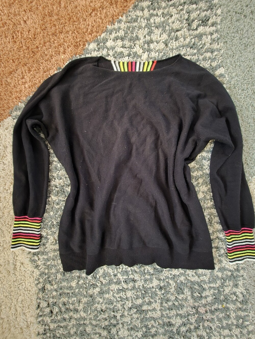 Zaket And Plover Black Women's Crewneck Sweater with Colorful Stripe Accents